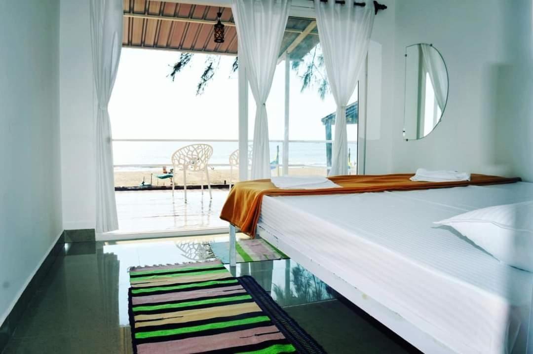 Baywatch Beach Resort Patnem Canacona Extérieur photo